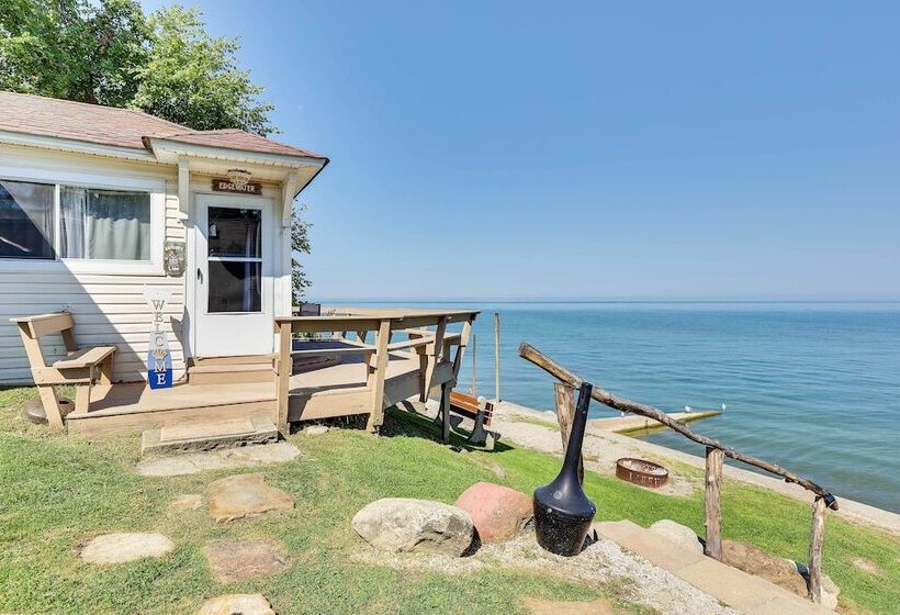Scenic Geneva Cottage W/ Lake Erie Beach Access!