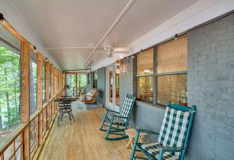 Spacious Alexander City Retreat W/ Private Dock!