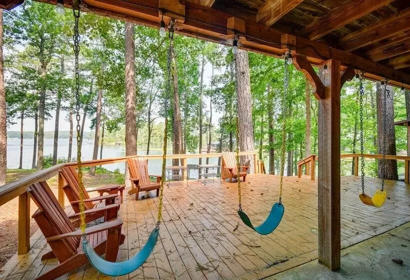 Spacious Alexander City Retreat W/ Private Dock!