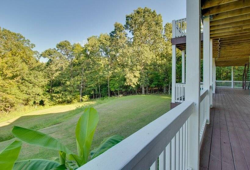 Spacious Home Near Norfork Lake W/ Wraparound Deck
