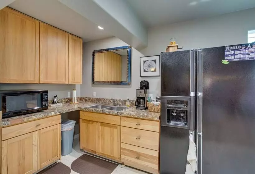 Spacious Home W/ Deck: 5 Mi To Ridgway State Park!