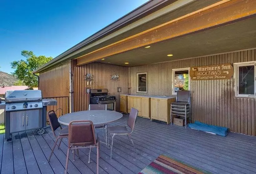 Spacious Home W/ Deck: 5 Mi To Ridgway State Park!