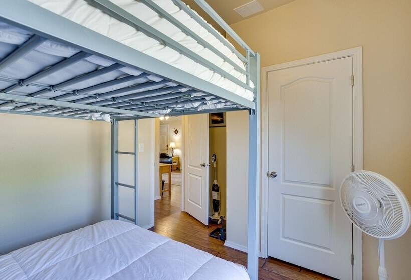 Spacious Home W/ Deck: 5 Mi To Ridgway State Park!