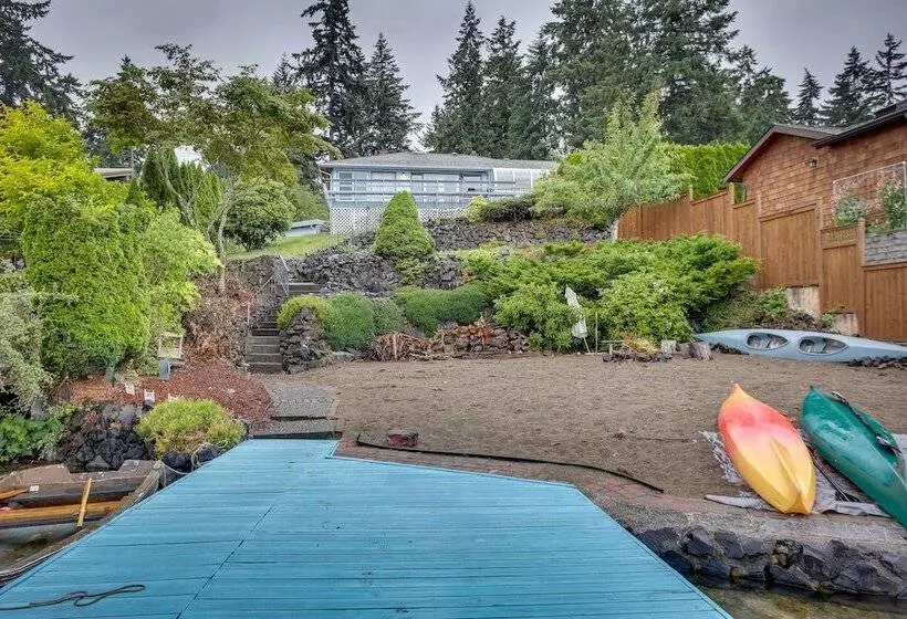 Tacoma Home On Steilacoom Lake W/ Dock!