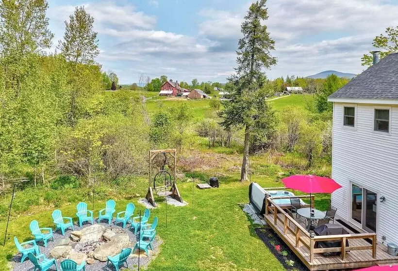 Vermont Vacation Rental: Hot Tub, Near Ski Resorts