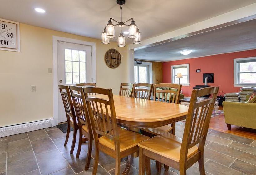 Vermont Vacation Rental: Hot Tub, Near Ski Resorts