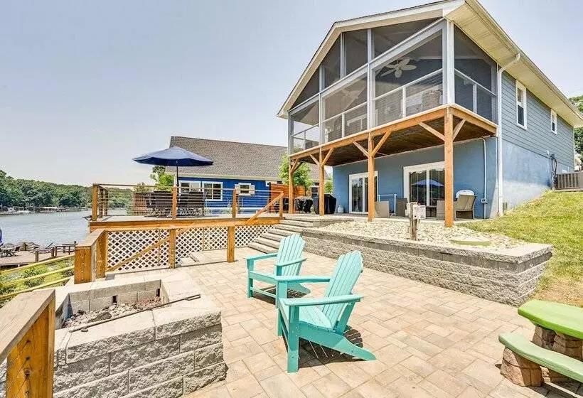 Waterfront Badin Lake Getaway: Boat Dock, Fire Pit