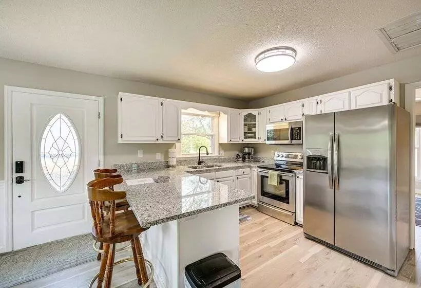 Waterfront Badin Lake Getaway: Boat Dock, Fire Pit