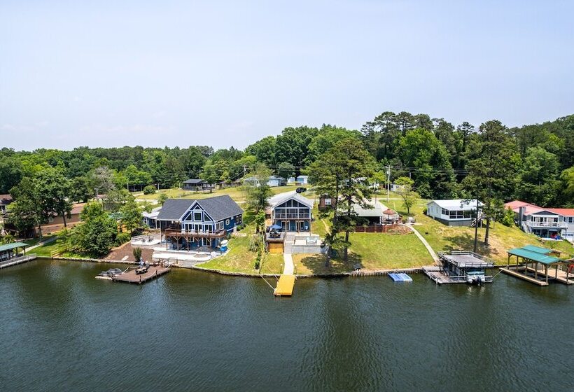 Waterfront Badin Lake Getaway: Boat Dock, Fire Pit