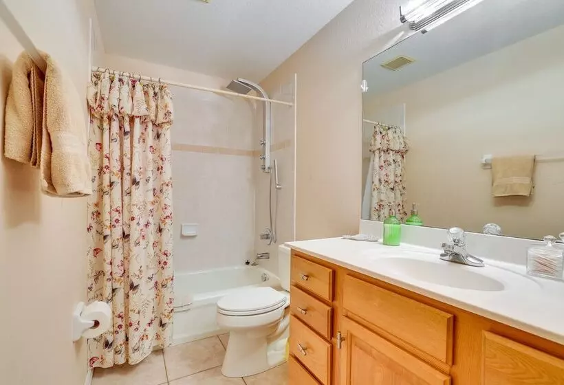 Waterfront Lake Placid Home W/ Yard & Boat Launch!