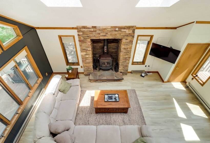 Woodsy Big Bass Lake Hideaway W/ Fire Pit + Deck!