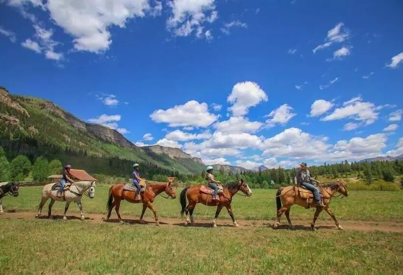 Wyld Glass Caves Durango