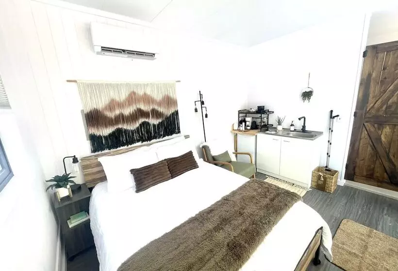 Wyld Glass Caves Durango