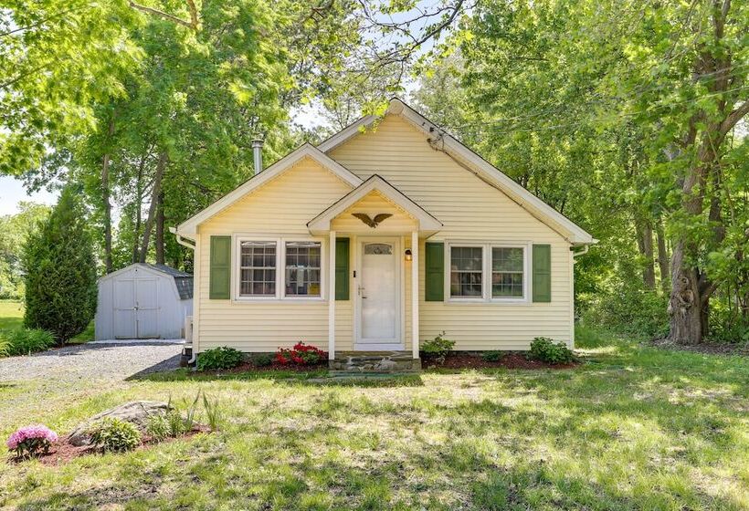 All Season Vernon Township Lake House Retreat!