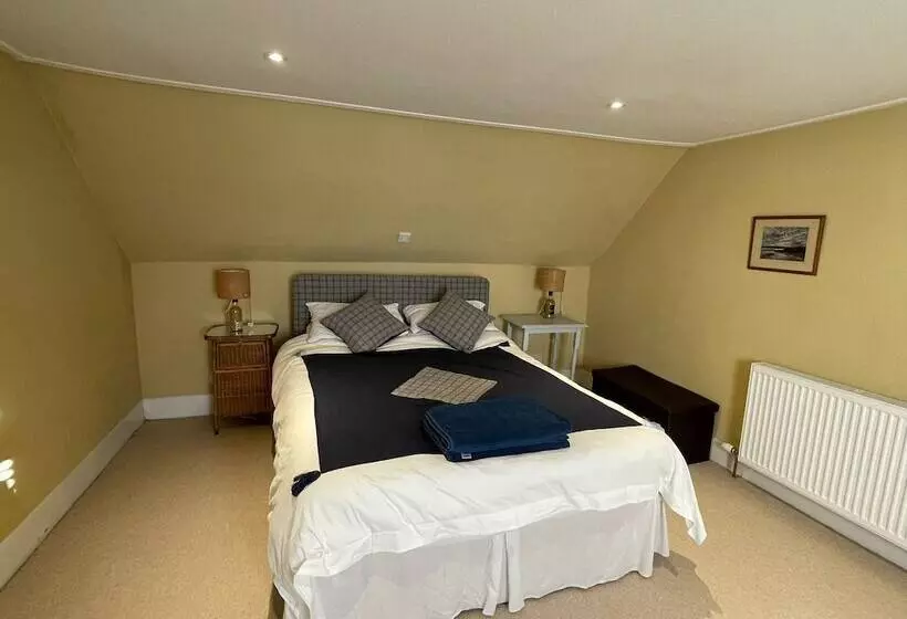 ベッドアンドブレックファースト The Fiddichside Inn