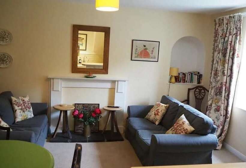 Bed and Breakfast The Fiddichside Inn