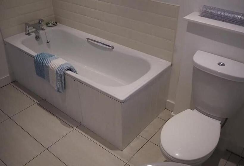 Bed and Breakfast The Fiddichside Inn