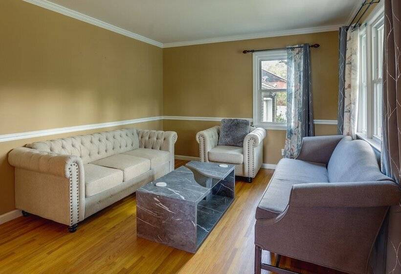 Charming Monroe Township Home   13 Mi To Ru!