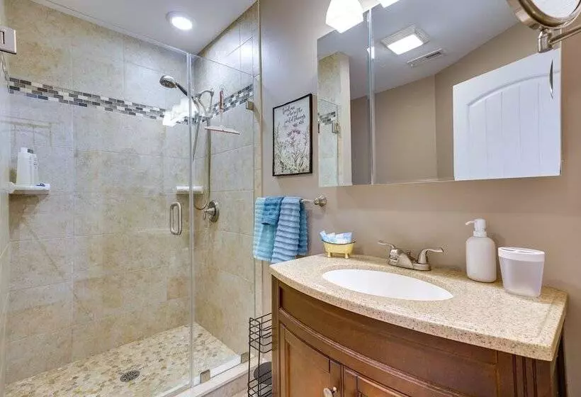 Charming + Updated Villas Home W/ Backyard!