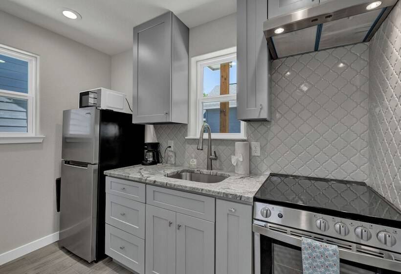 Blue Door Casita Romantic & Cozy