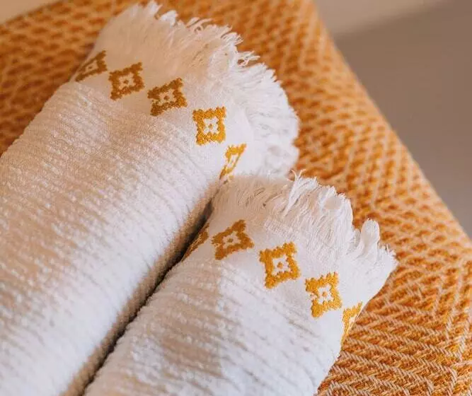 Eressian Lodgings Apartments