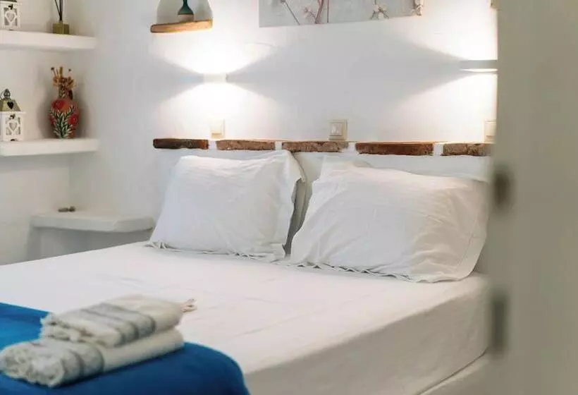 Eressian Lodgings Apartments