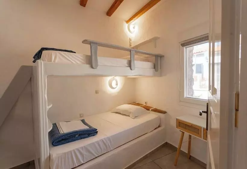 Eressian Lodgings Apartments