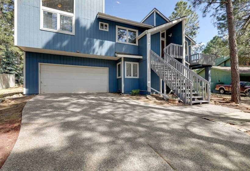 Flagstaff Home W/ Patio & Fire Pit: 4 Mi To Town!