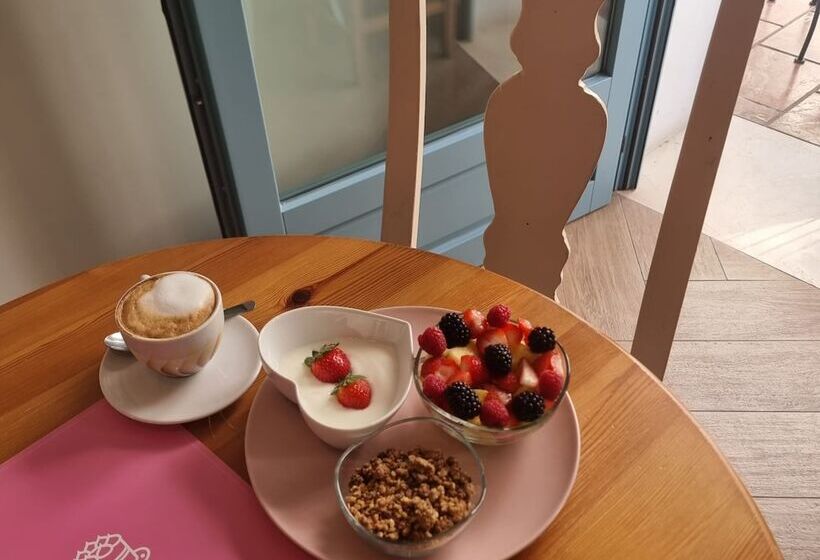 Отель Boutique La Brisa Del Mar