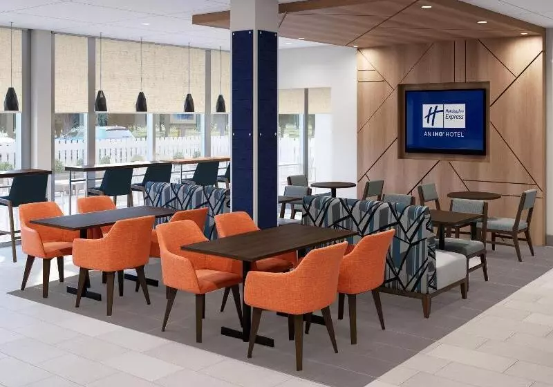 Hotelli Holiday Inn Express Jesup, An Ihg