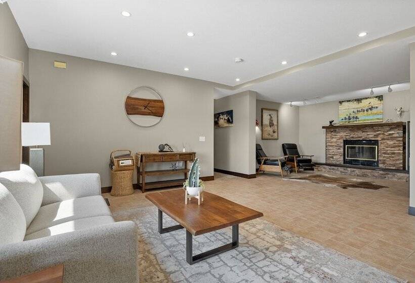 בית מלון כפרי Cheyenne River Ranch With Hot Tub