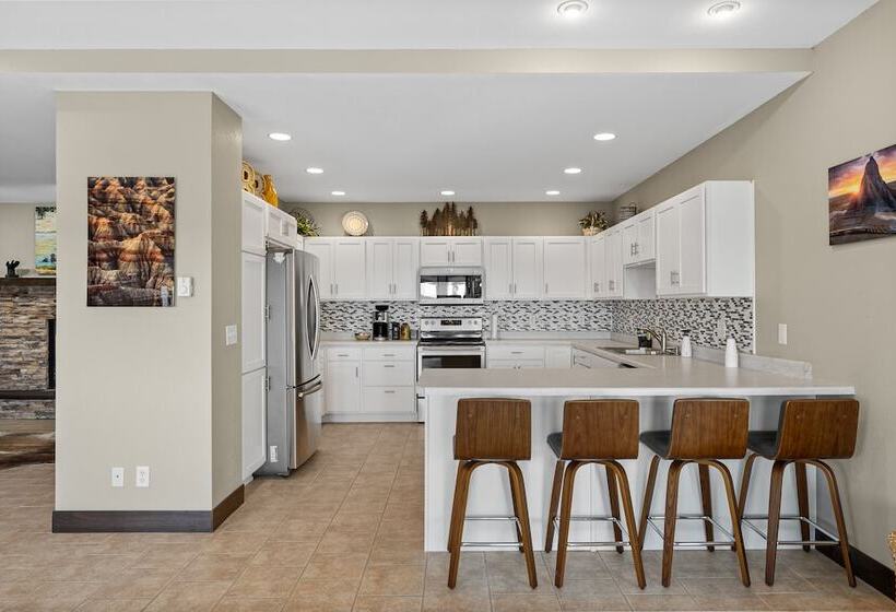 בית מלון כפרי Cheyenne River Ranch With Hot Tub