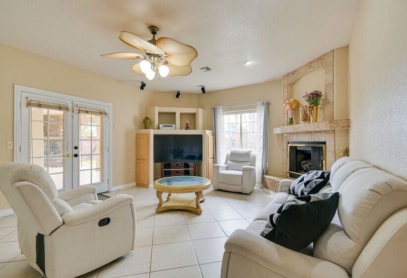 Luxe Yuma Home With Private Pool!