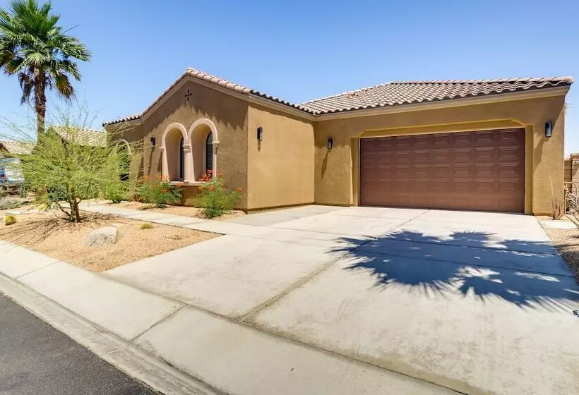 Luxury Palm Desert Vacation Home W/ Private Oasis