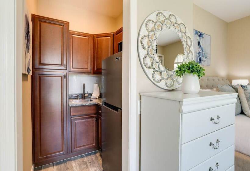 Luxury Palm Desert Vacation Home W/ Private Oasis