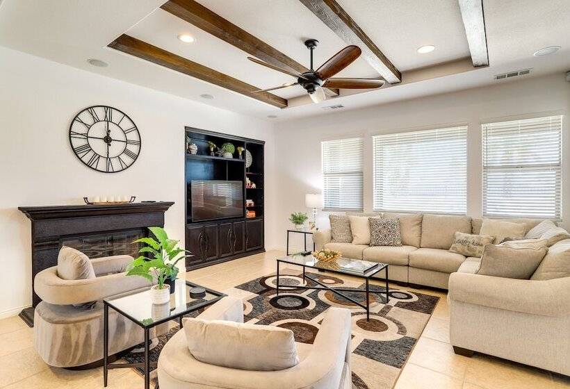 Luxury Palm Desert Vacation Home W/ Private Oasis