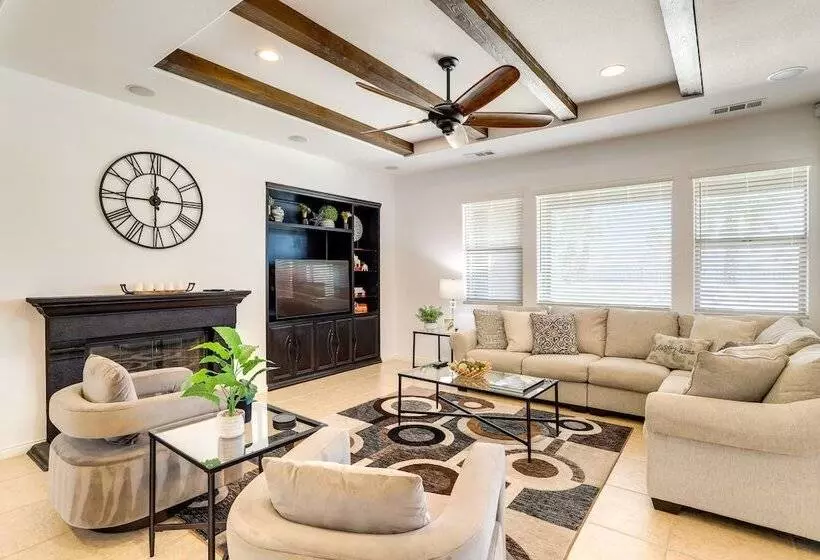 Luxury Palm Desert Vacation Home W/ Private Oasis