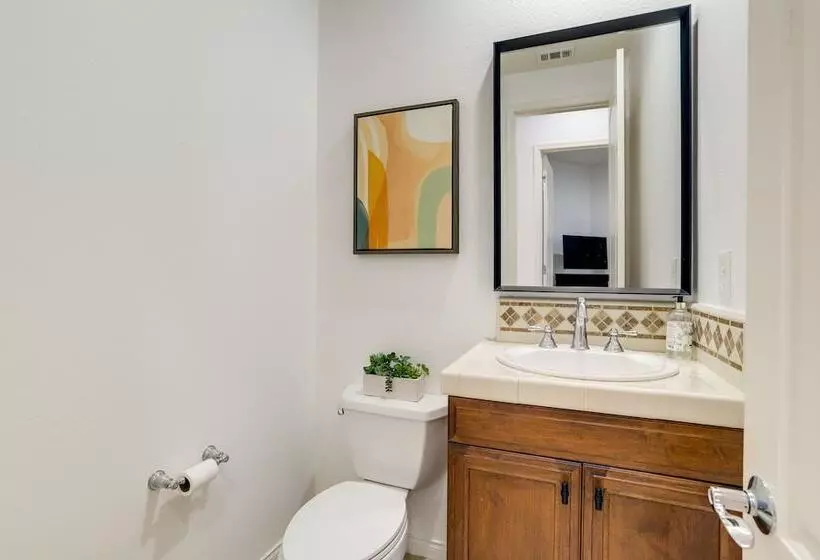 Luxury Palm Desert Vacation Home W/ Private Oasis