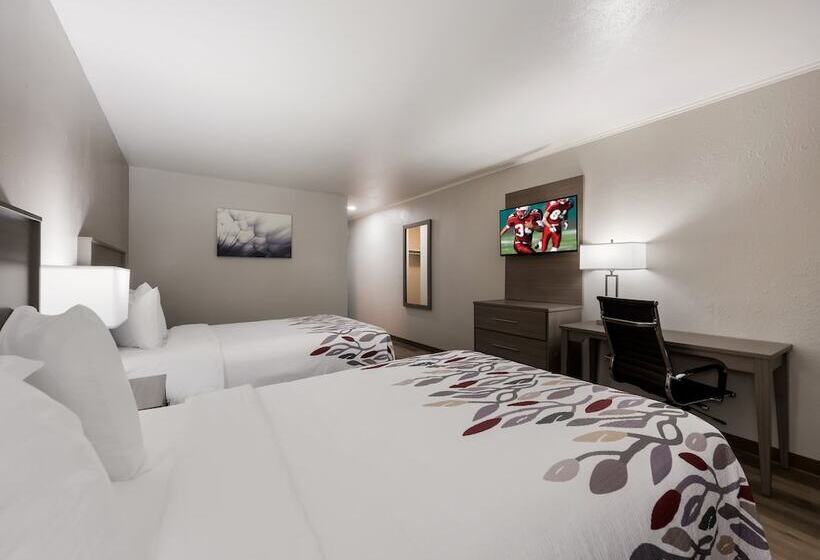 فندق على الطريق Red Roof Inn Madisonville