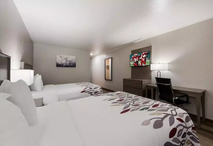 モーテル Red Roof Inn Madisonville