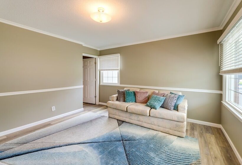 New Bern Vacation Rental: 2 Mi To Downtown