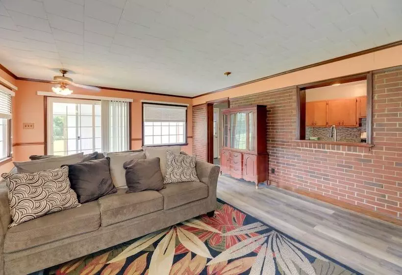 New Bern Vacation Rental: 2 Mi To Downtown
