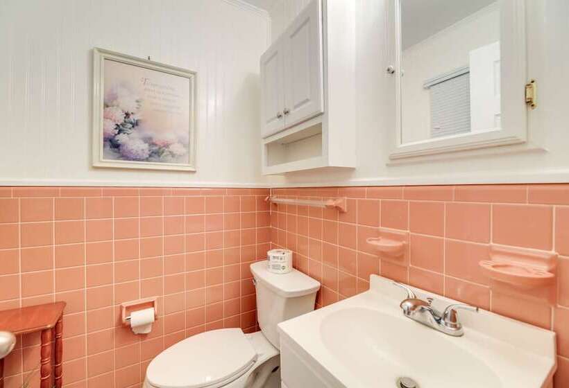 New Bern Vacation Rental: 2 Mi To Downtown