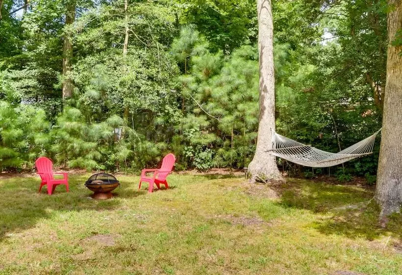Ocean Pines Hideaway W/ Fire Pit & Gas Grill!