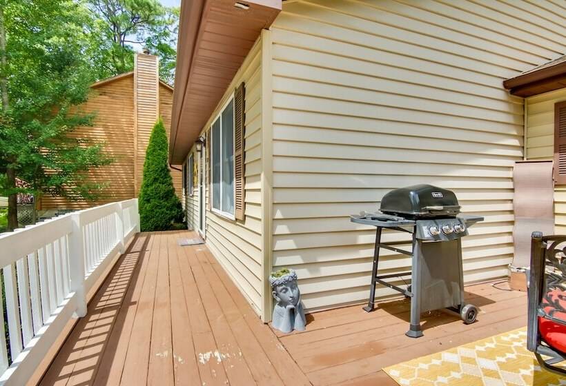 Ocean Pines Hideaway W/ Fire Pit & Gas Grill!