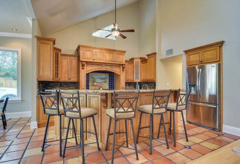 Palm Harbor Home W/ Private Pool, 4 Mi To Beach