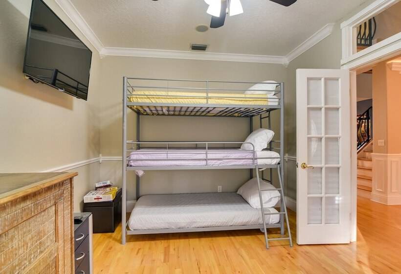 Palm Harbor Home W/ Private Pool, 4 Mi To Beach