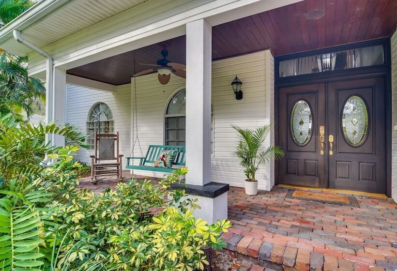 Palm Harbor Home W/ Private Pool, 4 Mi To Beach