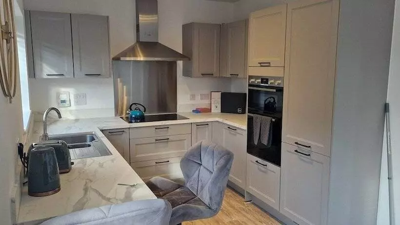 Residenssi Brand New Entire 4 Bed House In Peterborough