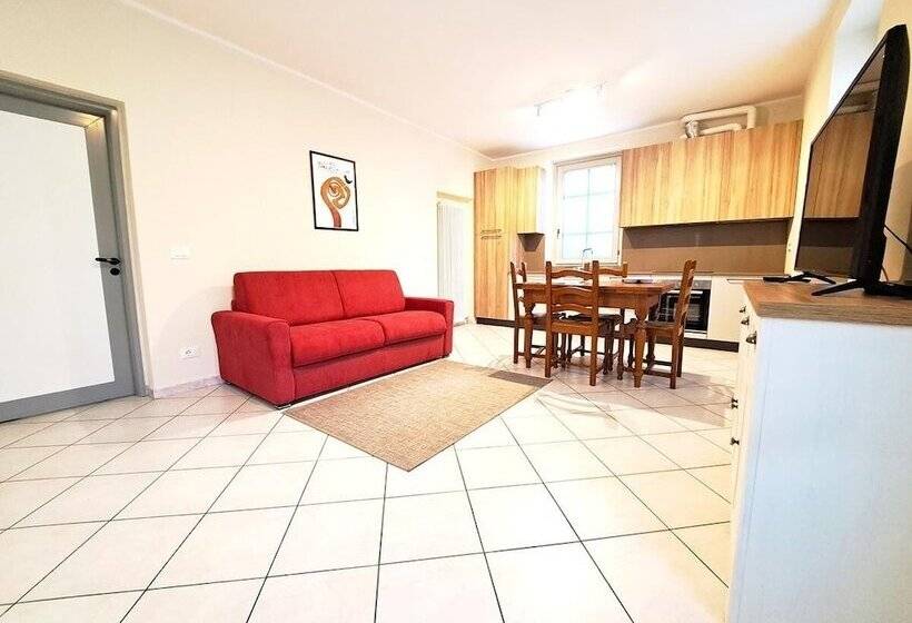 اقامتگاه Casa Alpina Aosta